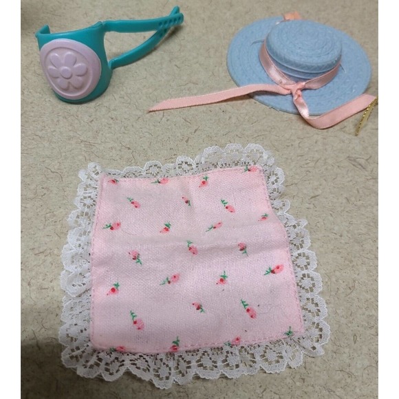 Vintage Lot of Hasbro G1 My Little Pony MLP - Lot of 5 with Misc. Accessories - Picture 6 of 14